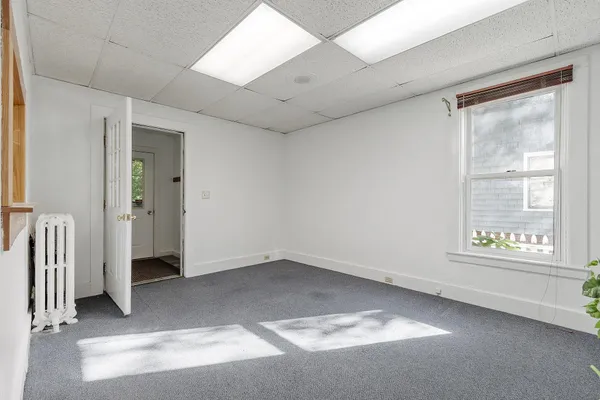 $275,000 | 68 Brattleboro Road, Hinsdale, NH 03451