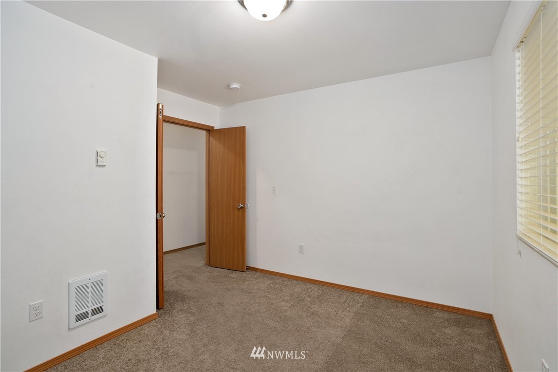 4337 Maytown Road Southwest Olympia, WA 98512 - Photo 23 of 30 a view of an empty room