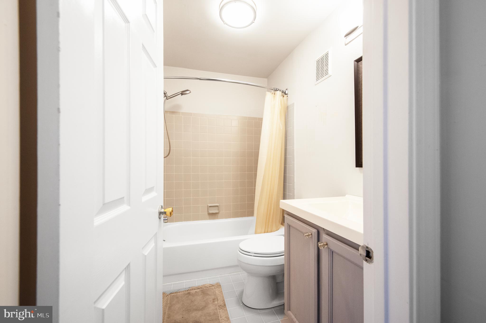 58 Soldiers Square Chesterbrook, PA 19087 - Photo 26 of 35