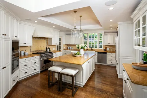 $9,988,000 | 14 Flood Circle, Atherton, CA 94027