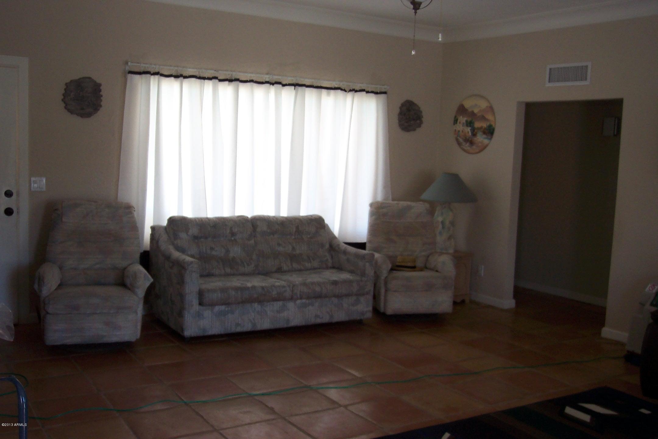 11137 East Cholla Road Mesa, AZ 85207 - Photo 5 of 12 11137 E Cholla 2 015