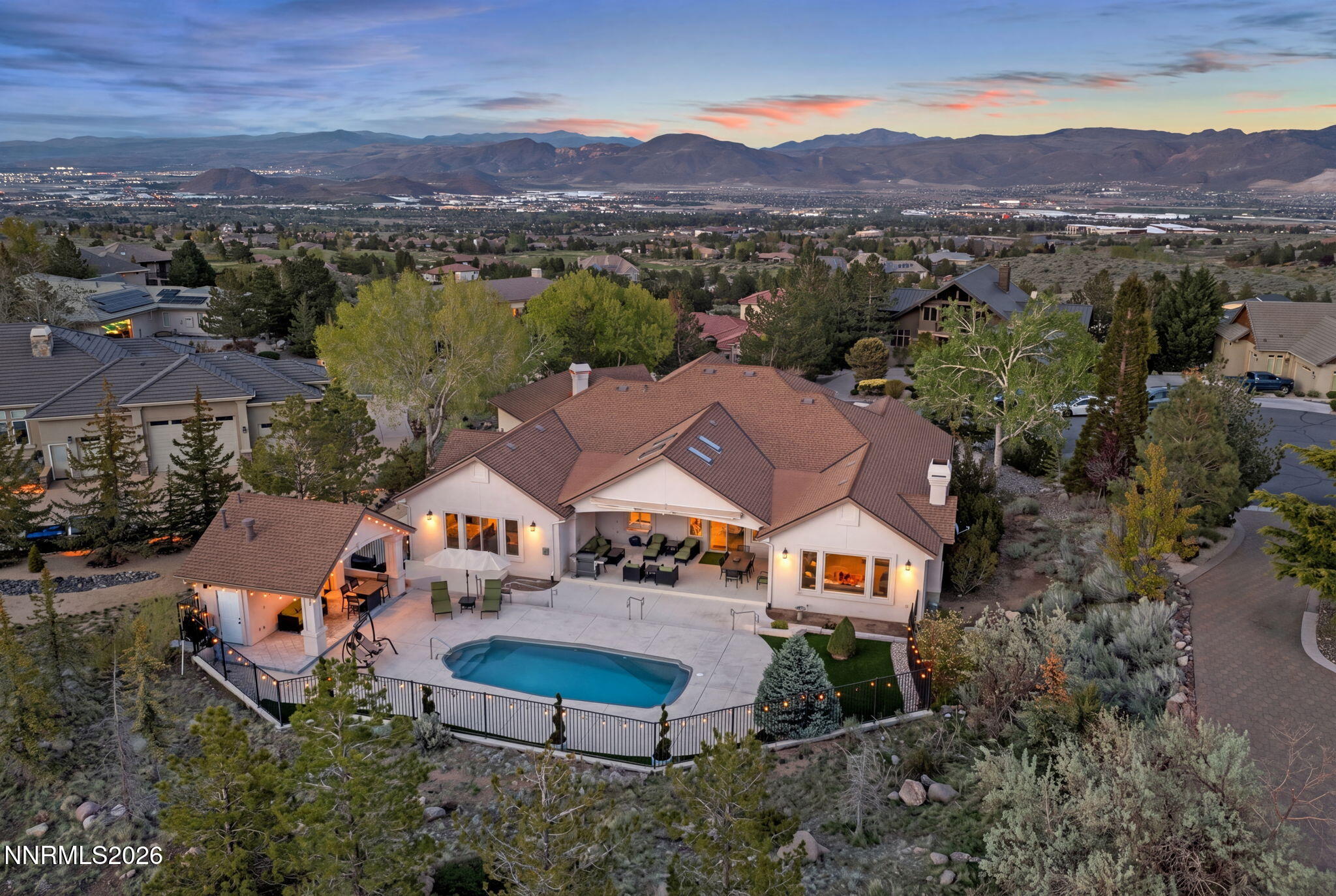 1215 Broken Feather Court Reno, NV 89511 - Photo 5 of 72 5-web-or-mls-0351_reedit_d06d118c