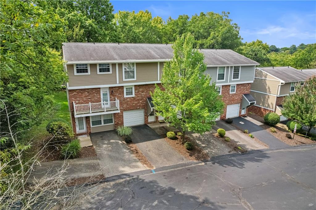 5491 Library Road, Unit 21 Bethel Park, PA 15102 - Photo 2 of 37 Gallery Image 2