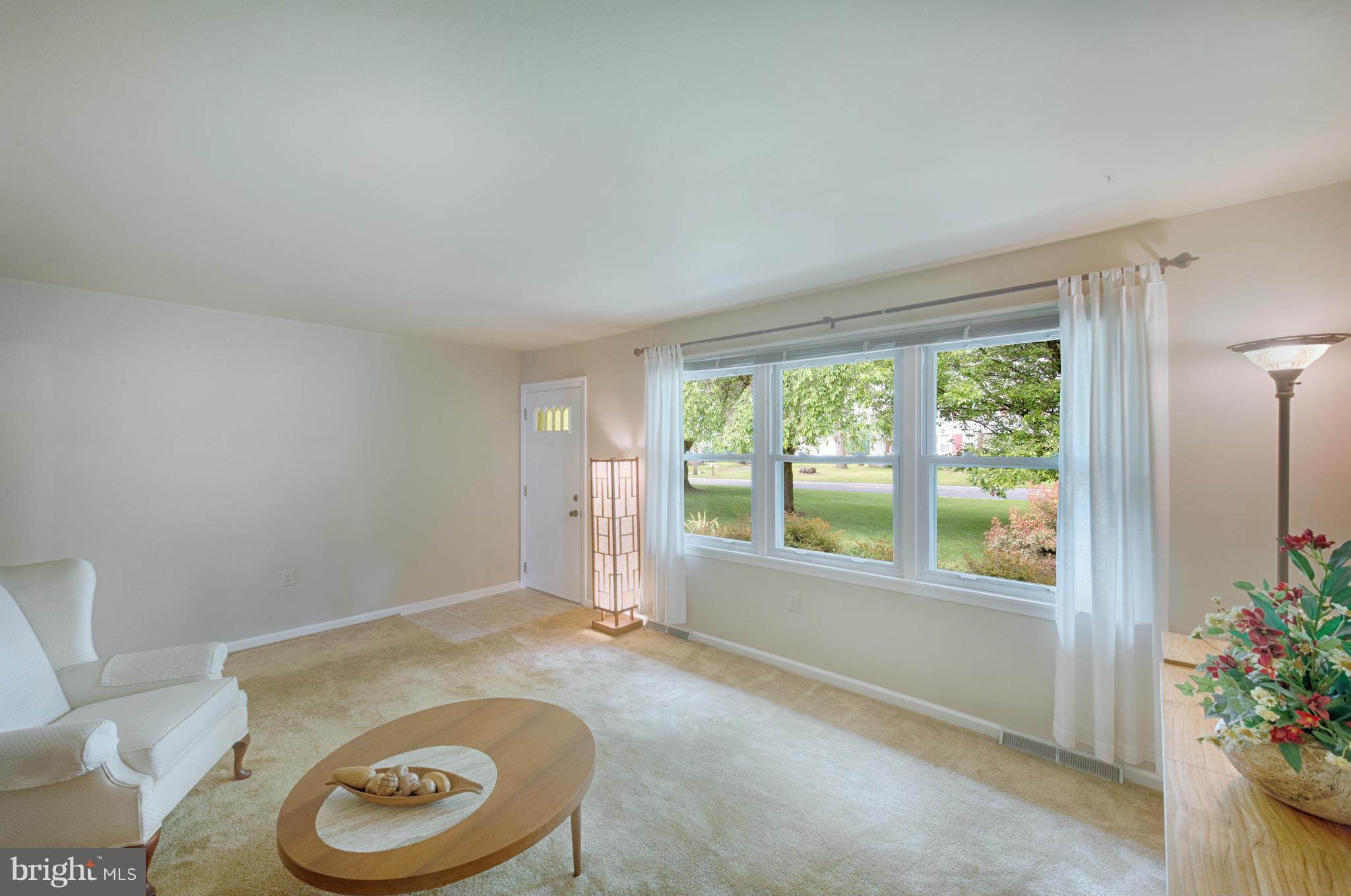 301 Calvary Road Churchville, MD 21028 - Photo 14 of 30 Living Room