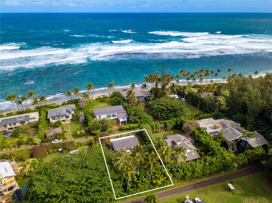 7276 Alealea Road Hanalei, HI 96714 - Photo 3 of 25 Gallery Image 3