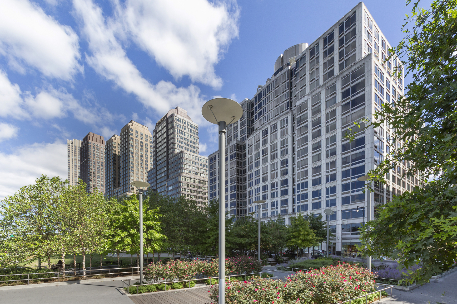 120 Riverside Boulevard, Unit 10P Manhattan, NY 10069 - Photo 8 of 10