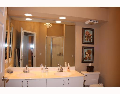 17227 Boca Club Boulevard, Unit 2 Boca Raton, FL 33487 - Photo 6 of 10 Master Bath/Spa
