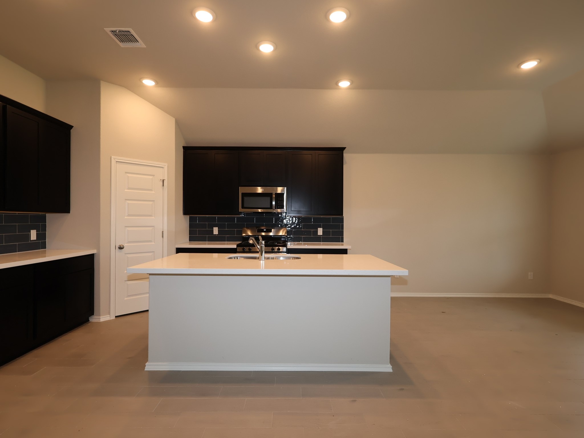 20021 Cornyn Lane Manor, TX 78653 - Photo 2 of 23