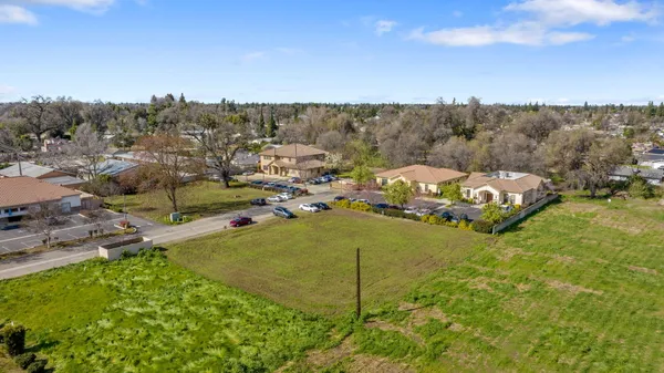 a picture of yard