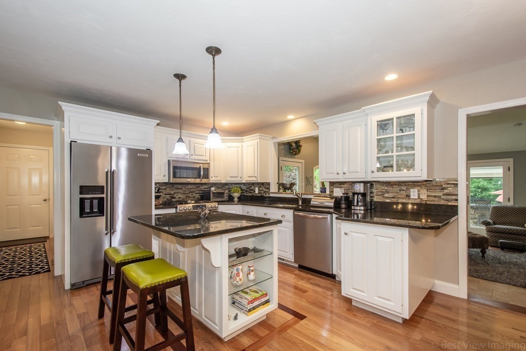 27 Kimball Road Hopkinton, MA 01748 - Photo 3 of 42 Gallery Image 3