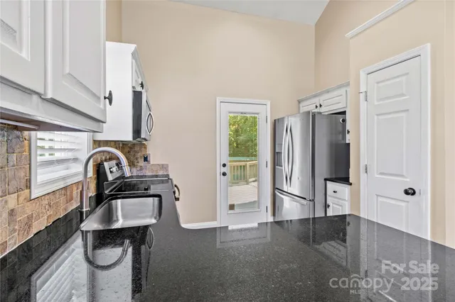 $399,000 | 215 Meadow Lake Drive, Salisbury, NC 28146