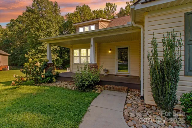 $399,000 | 215 Meadow Lake Drive, Salisbury, NC 28146