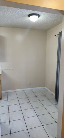 $1,900 | 8930 Northwest 21st Street, Unit 6, Pembroke Pines, FL 33024