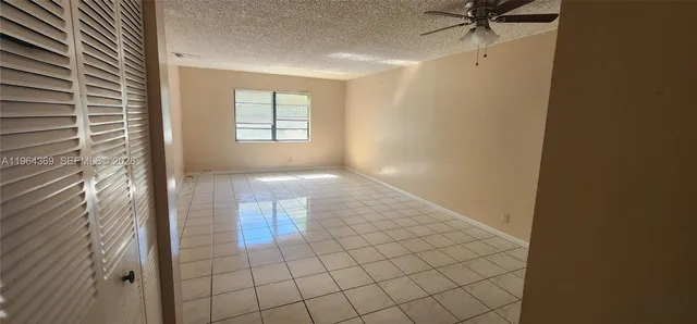 $1,900 | 8930 Northwest 21st Street, Unit 6, Pembroke Pines, FL 33024