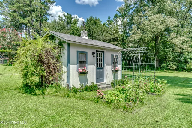 $785,000 | 100 City Limits Road, Brandon, MS 39042