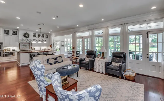 $785,000 | 100 City Limits Road, Brandon, MS 39042