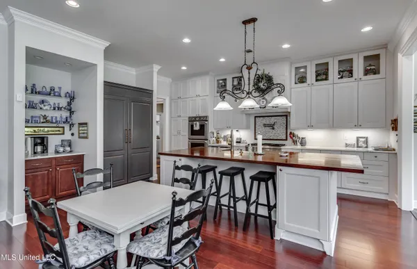 $785,000 | 100 City Limits Road, Brandon, MS 39042