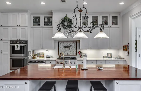 $785,000 | 100 City Limits Road, Brandon, MS 39042