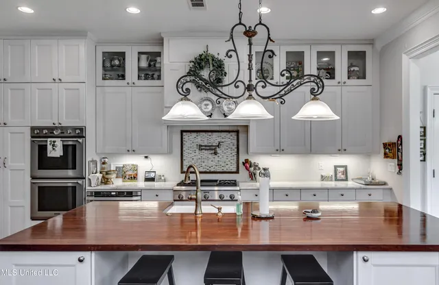 $785,000 | 100 City Limits Road, Brandon, MS 39042