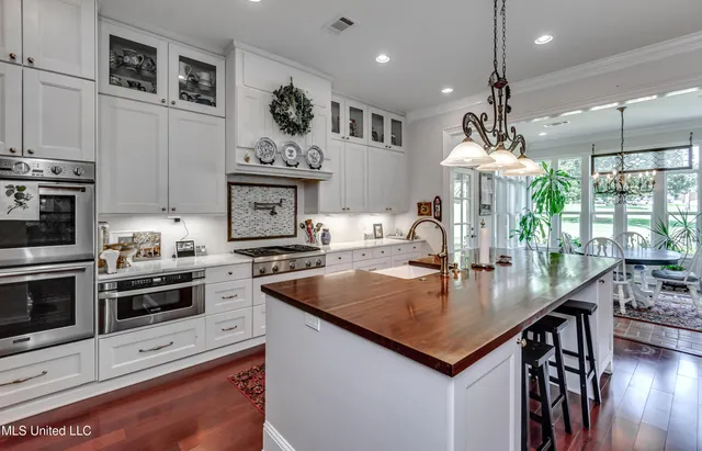 $785,000 | 100 City Limits Road, Brandon, MS 39042