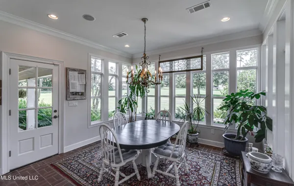 $785,000 | 100 City Limits Road, Brandon, MS 39042