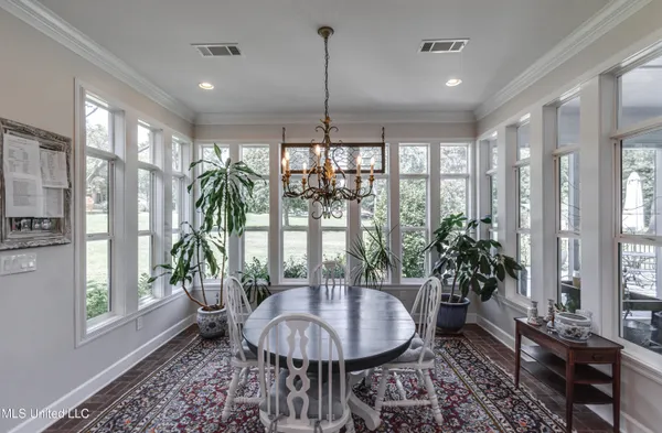 $785,000 | 100 City Limits Road, Brandon, MS 39042