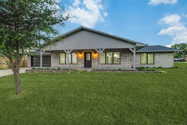 $3,275 | 437 Peninsula Drive, Lakewood Village, TX 75068