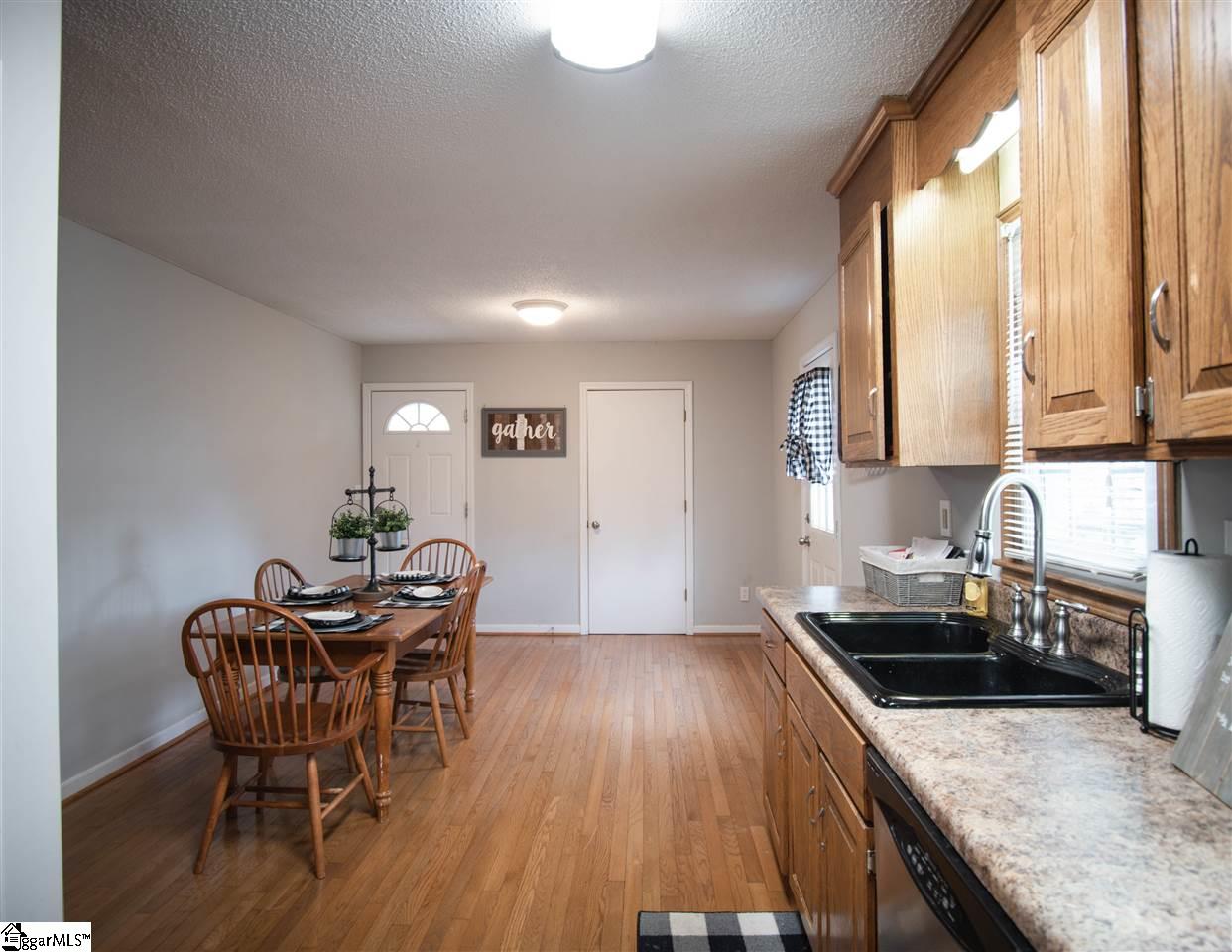 1801 Crestview Road Easley, SC 29642 - Photo 8 of 21 Gallery Image 8