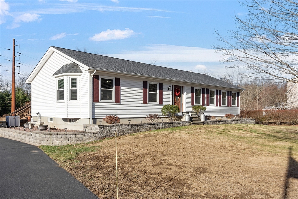 208 Turners Falls Road Montague, MA 01351 - Photo 2 of 41