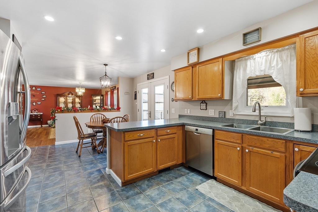 208 Turners Falls Road Montague, MA 01351 - Photo 27 of 41