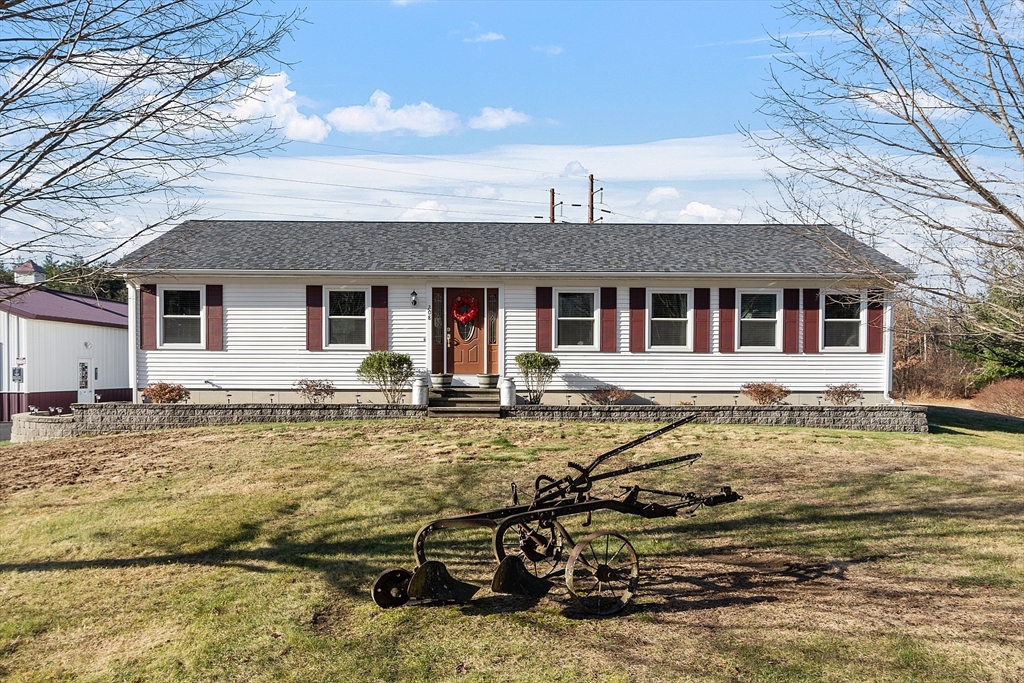 208 Turners Falls Road Montague, MA 01351 - Photo 3 of 41