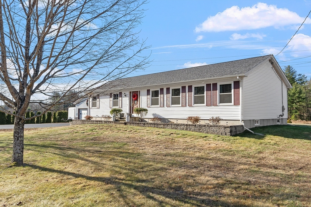 208 Turners Falls Road Montague, MA 01351 - Photo 5 of 41