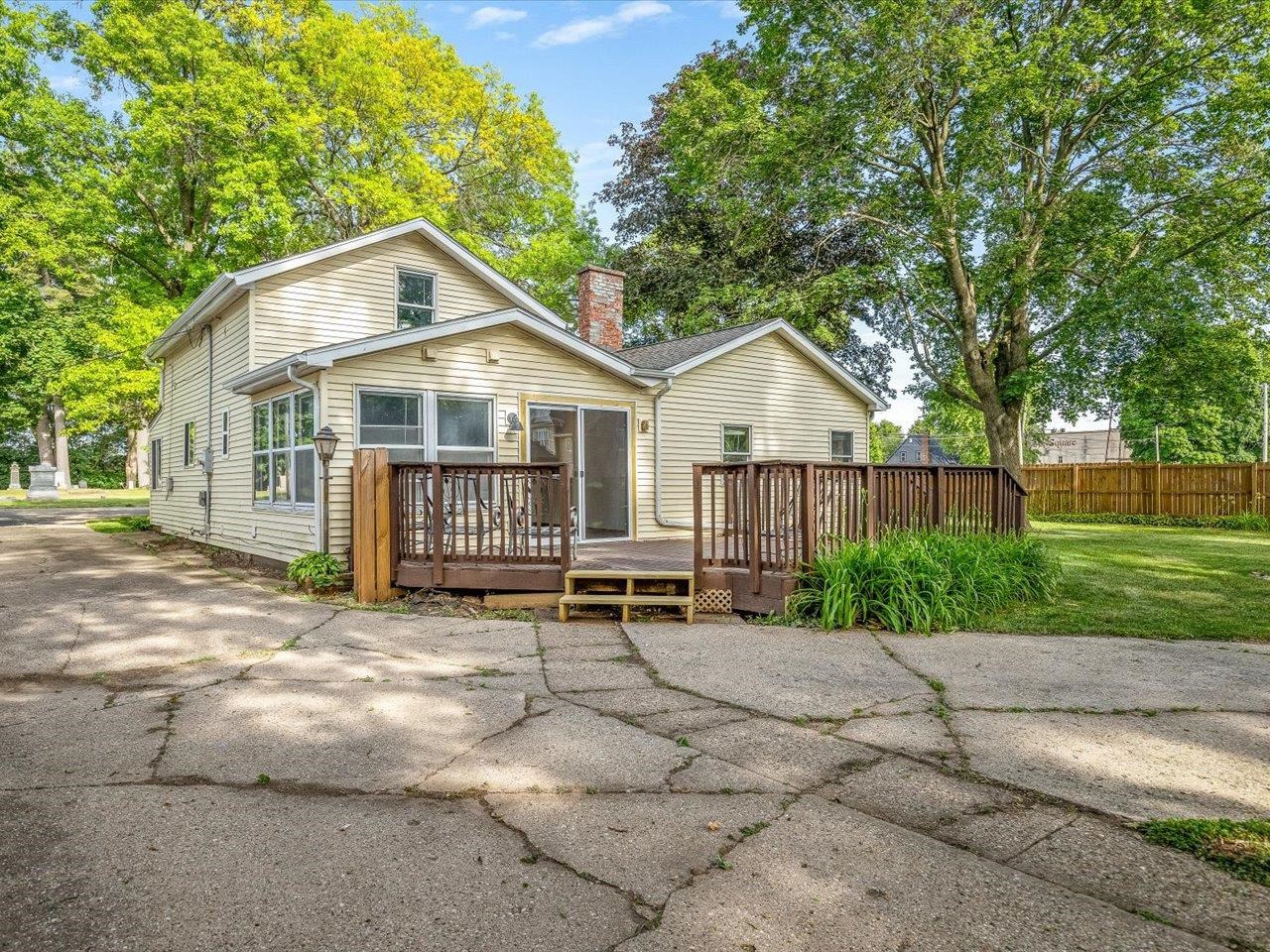 304 North 3rd Street Oregon, IL 61061 - Photo 29 of 38