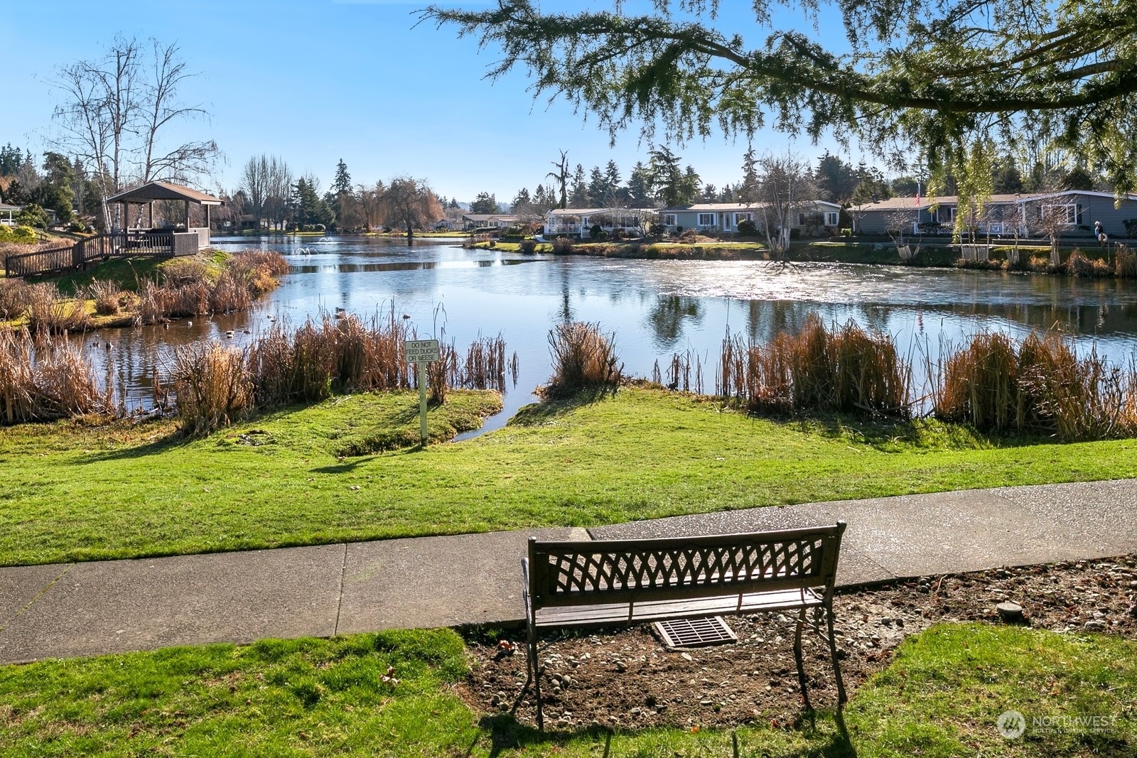 23632 Lake Drive East Bothell, WA 98021 - Photo 33 of 39
