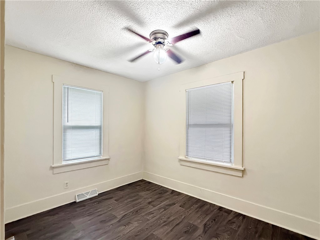 1163 South Silas Street Decatur, IL 62521 - Photo 9 of 14 Gallery Image 9