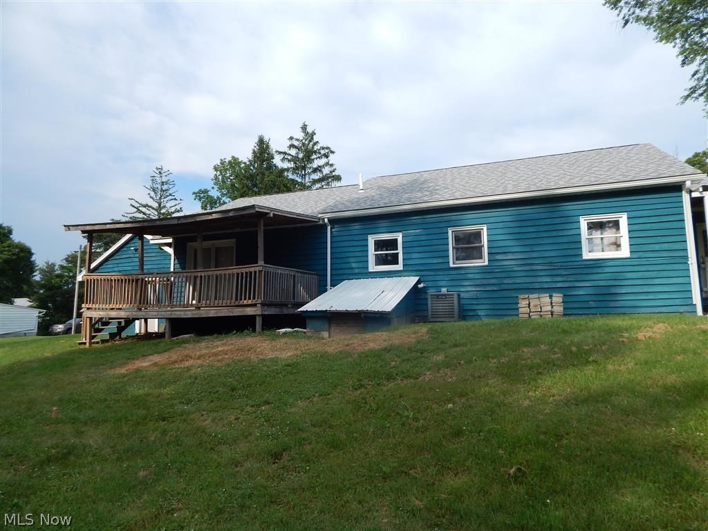 438 Co Rte 16/7 St. Marys, WV 26170 - Photo 7 of 26