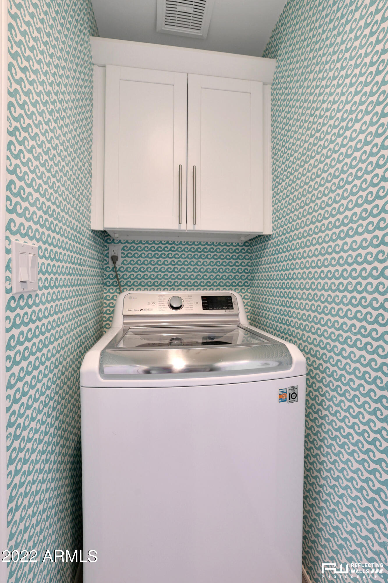 10085 East Doubletree Ranch Road Scottsdale, AZ 85258 - Photo 61 of 62 a utility room with washer and dryer
