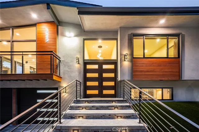 $2,180,000 | 325 North Madison Avenue, Monrovia, CA 91016