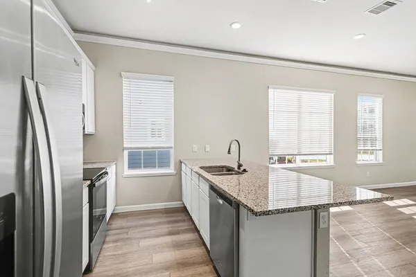 $2,150 | 19602 Pradera Meadows Loop, Rosharon, TX 77583