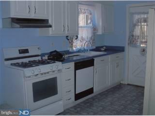 913 Crown Point Road Westville, NJ 08093 - Photo 3 of 6