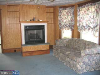 913 Crown Point Road Westville, NJ 08093 - Photo 4 of 6