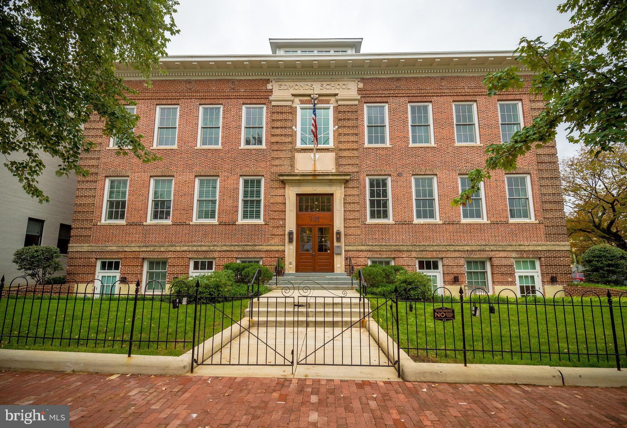 901 D Street Northeast, Unit 1 Washington, DC 20002 - Photo 20 of 22 Exterior (Front)
