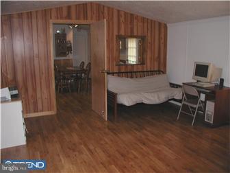 570 I Layfield Road Perkiomenville, PA 18074 - Photo 7 of 11 Living Room