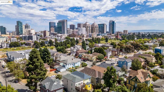 $699,000 | 1923 West Street, Oakland, CA 94612
