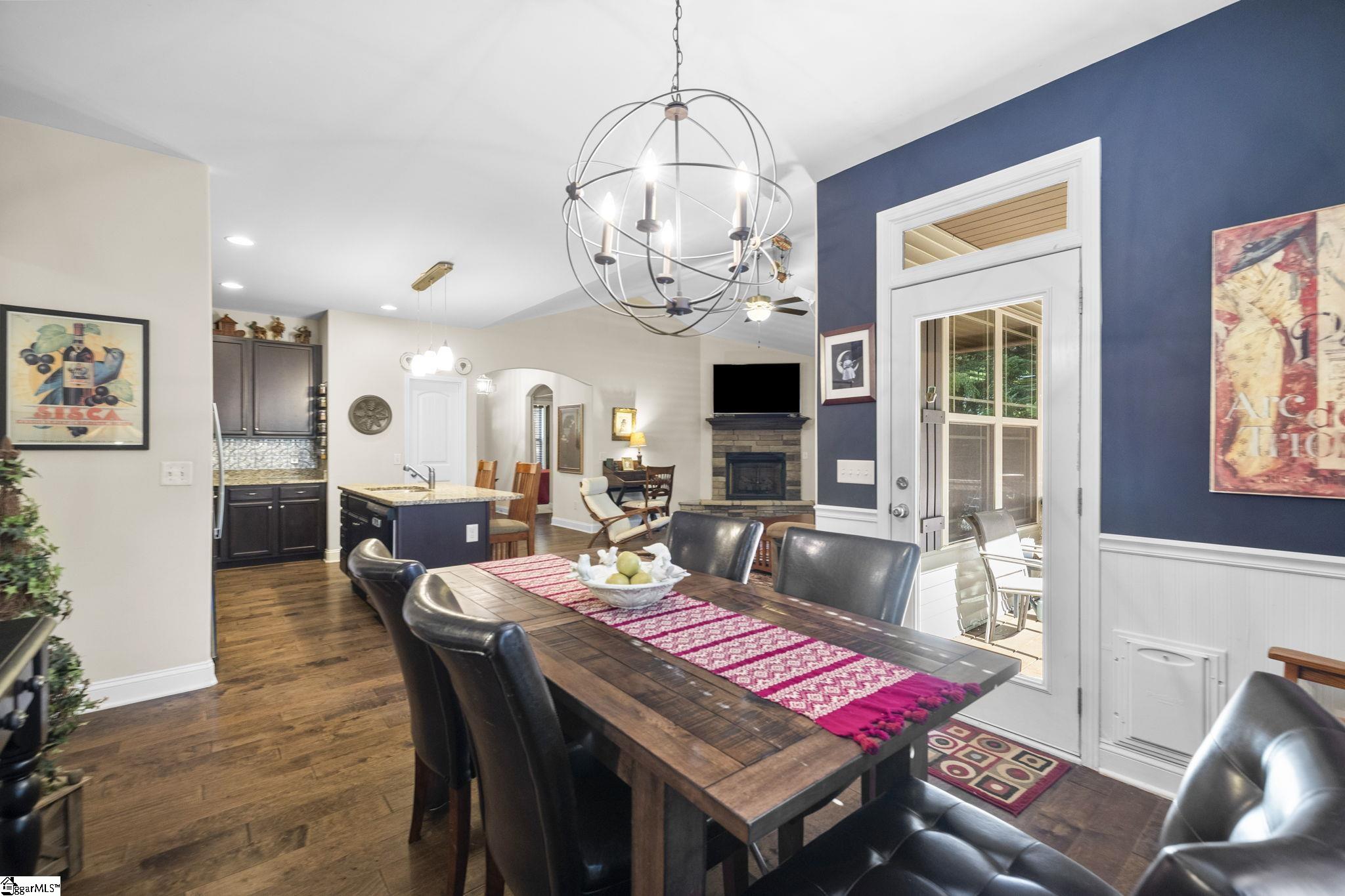 711 Hammett Road Greer, SC 29650 - Photo 11 of 36