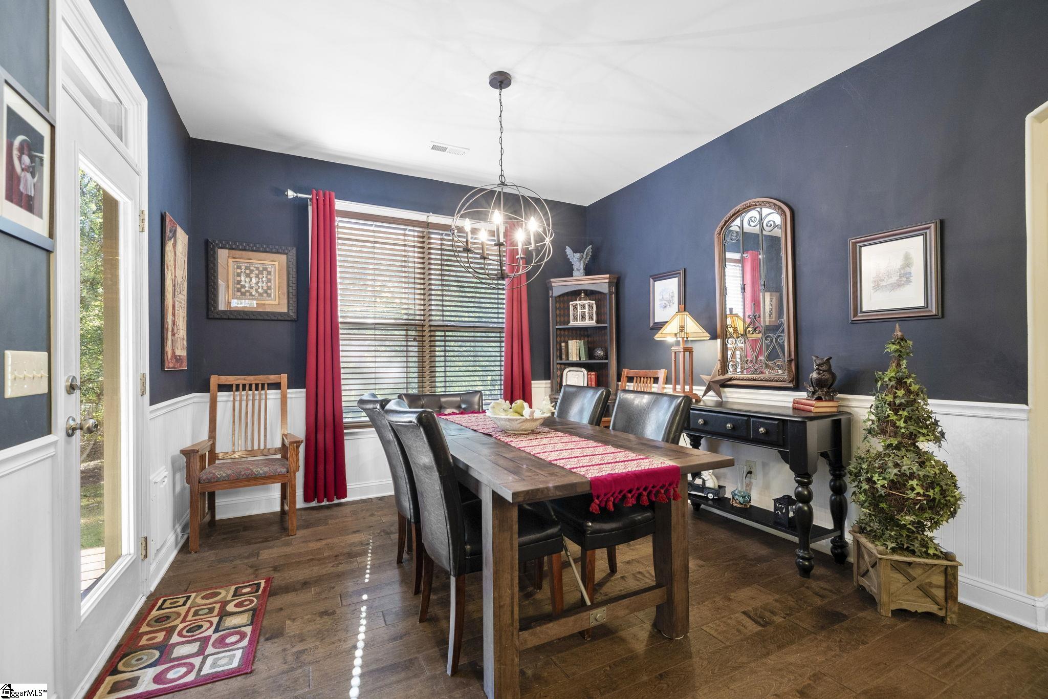 711 Hammett Road Greer, SC 29650 - Photo 10 of 36