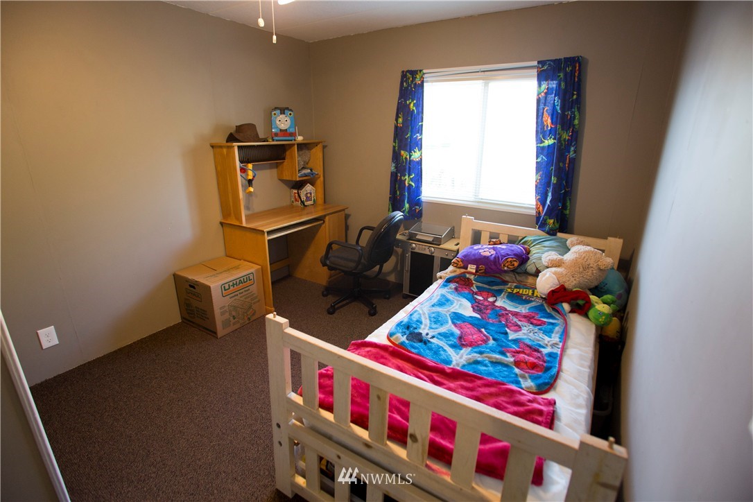 4311 H St Road Blaine, WA 98230 - Photo 11 of 24 Gallery Image 11