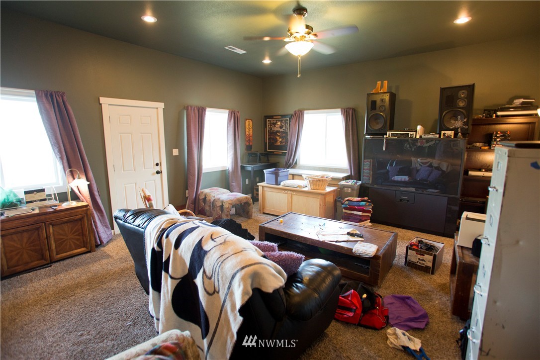 4311 H St Road Blaine, WA 98230 - Photo 16 of 24 Gallery Image 16