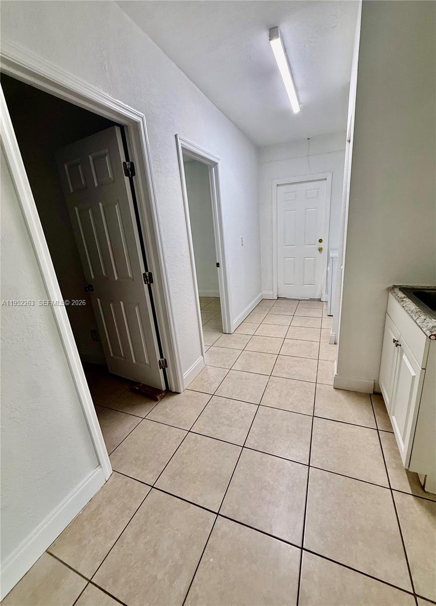 11041 Southwest 140th Avenue Miami, FL 33186 - Photo 16 of 19