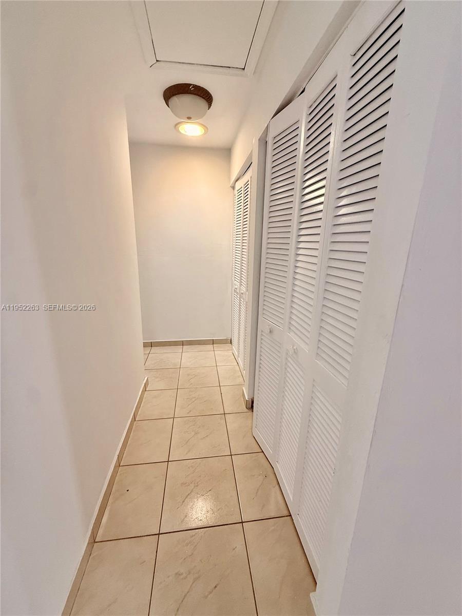 11041 Southwest 140th Avenue Miami, FL 33186 - Photo 10 of 19